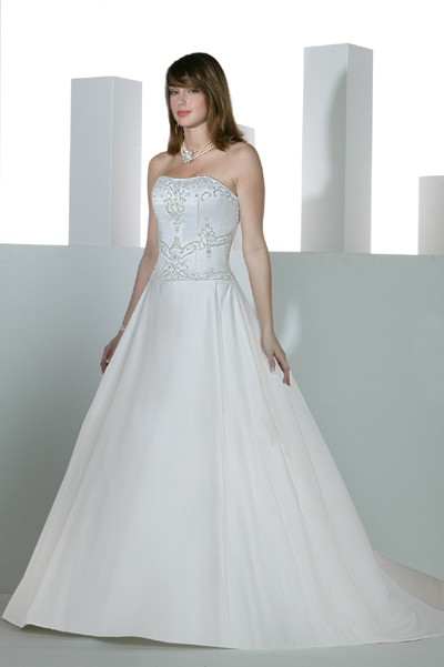 Strapless wedding dress collection of beautiful white color